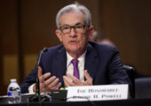 رئیس بانک مرکزی آمریکا: با داده‌های اقتصادی کنونی منتظر کاهش نرخ بهره نباشید